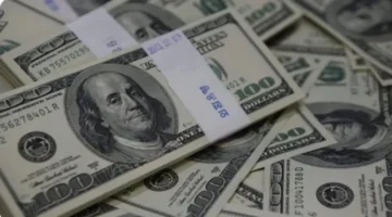 سعر الدولار يواصل الصعود أمام الجنيه المصري ويسجل مستويات جديدة بالبنك المركزي وتوقعات بموجة زيادة صعبة